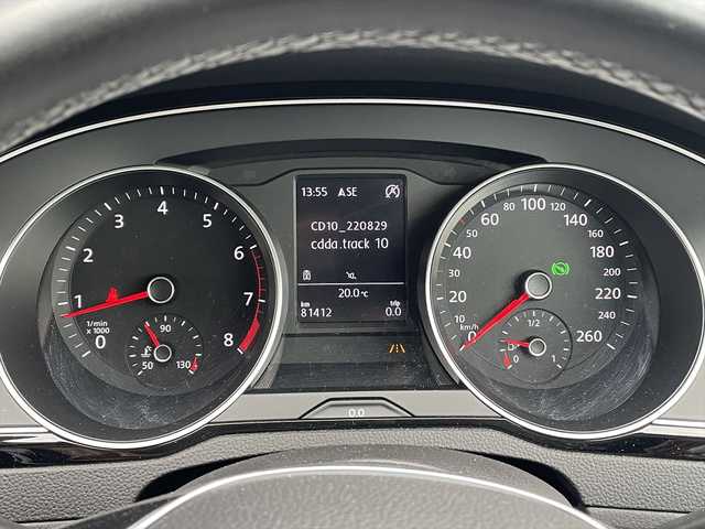 フォルクスワーゲン パサート TSI コンフォートライン 和歌山県 2015(平27)年 8.2万km 白 Discover Pro/フルセグテレビ/バックカメラ/ACC/D席パワーシート/FRコーナーセンサー/アイドリングストップ/LEDヘッドライト/オートホールド/ETC