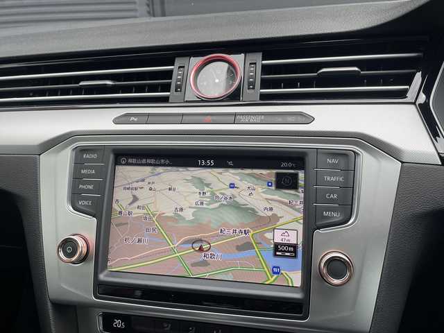 フォルクスワーゲン パサート TSI コンフォートライン 和歌山県 2015(平27)年 8.2万km 白 Discover Pro/フルセグテレビ/バックカメラ/ACC/D席パワーシート/FRコーナーセンサー/アイドリングストップ/LEDヘッドライト/オートホールド/ETC