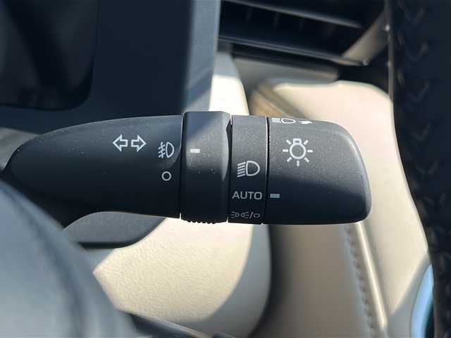 トヨタ ランドクルーザー ZX 鹿児島県 2025(令7)年 0.1千km プレシャスホワイトパール 純正ディスプレイオーディオ/フルセグTV/ETC2.0　/周囲カメラ/Bluetooth接続/クルーズコントロール/４WD/MTモード付AT/電動ムーンルーフ/電動リアゲート/パワーシート/レザーシート/ルーフレール/モデリスタ/オートライト/ヘッドレストモニター/ヘッドアップディスプレイ/電動格納サードシート/クールボックス/ワンオーナー/2025年改良モデル/純正20インチアルミホイール/純正フロアマット