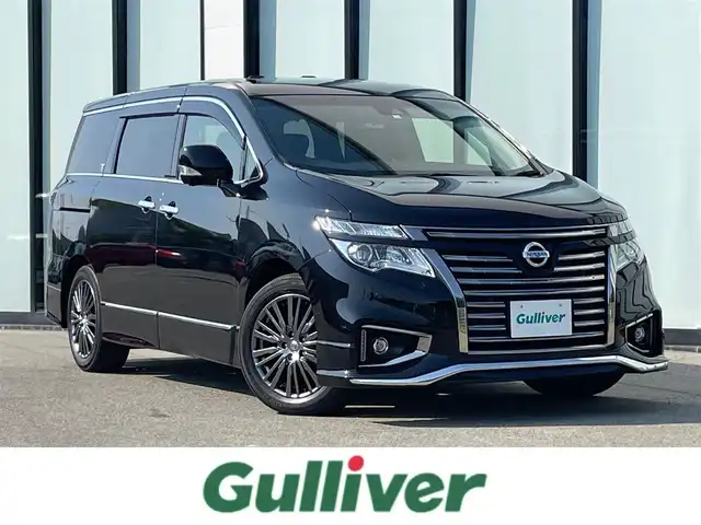 日産 エルグランド 250HWS S アーバンクロム 大阪府 2020(令2)年 3.6万km ファントムブラック 純正ナビ　/　フルセグTV/CD/DVD/Bluetooth/USB/全方位モニター　/後席モニター/社外エアロ　/衝突軽減ブレーキ　/クリアランスソナー　/サンルーフ　/両側パワースライドドア　/レーダークルーズコントロール/レーンキープアシスト/オートマチックハイビーム/オットマン/純正18インチアルミホイール　/純正フロアマット/プッシュスタート　/スマートキー　/ハーフレザー　/ＥＴＣ　/ＬＥＤ