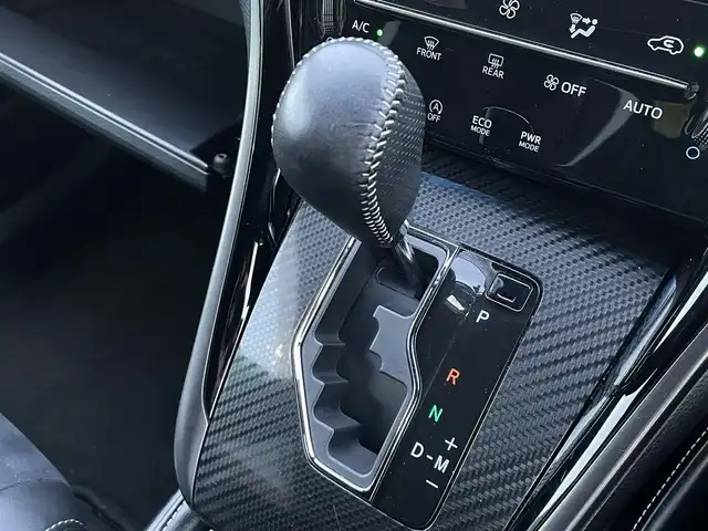 トヨタ ハリアー エレガンス G’s 愛媛県 2016(平28)年 6.1万km ホワイトパールクリスタルシャイン ワンオーナー/純正9インチナビ/(CD/DVD/BT/フルセグ)/バックカメラ/ハーフレザーシート/D席パワーシート/ステアリングスイッチ/オートライト/フォグランプ/ETC