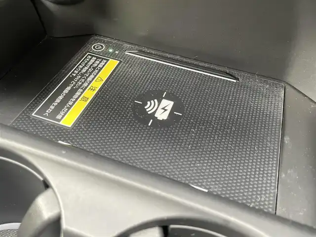 ホンダ ＺＲ－Ｖ ハイブリッド e:HEV Z 香川県 2024(令6)年 3.7万km ミッドナイトブルービームM 登録時走行距離：36761km/純正ナビ　/フルセグＴＶ　/全方位カメラ　/クルコン/ETC２．０　　/前後ドラレコ　/ワイヤレス充電器　/ＢＯＳＥサウンド　/ハンドルヒーター/レザーシート　/純正フロアマット/ホンダセンシング　/後退出庫サポート　/純正ＡＷ　/ＬＥＤヘッドライト/D席メモリー機能付パワーシート