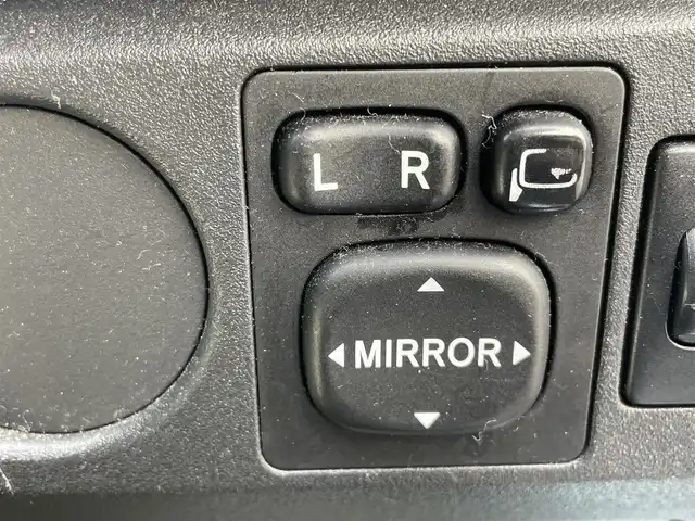 トヨタ ヴィッツ F 千葉県 2006(平18)年 7.9万km ライトブルーマイカメタリック 純正オーディオ/ドアバイザー/フロアマット/ポータブルナビ/電動格納ミラー/リモコンキー