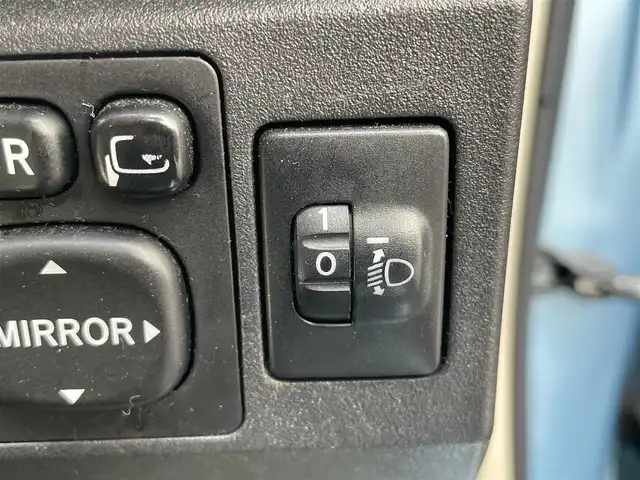 トヨタ ヴィッツ F 千葉県 2006(平18)年 7.9万km ライトブルーマイカメタリック 純正オーディオ/ドアバイザー/フロアマット/ポータブルナビ/電動格納ミラー/リモコンキー