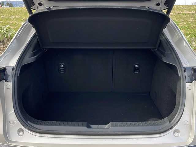 マツダ ＣＸ－３０ 20S プロアクティブツーリングセレ 新潟県 2022(令4)年 4.2万km プラチナクォーツメタリック 4WD/純正SDナビ/CD/DVD/BT/フルセグテレビ/ミュージックサーバー/全方位カメラ/ETC/ドライブレコーダー/衝突被害軽減ブレーキ/レーンキープアシスト/レーダークルーズコントロール/運転席パワーシート/シートヒーター /ステアリングヒーター/ステアリングスイッチ/コーナーセンサー/パワーバックドア/スマートキー/プッシュスタート/LEDヘッドライト/オートライト/オートハイビーム/フォグランプ/純正18インチアルミホイール