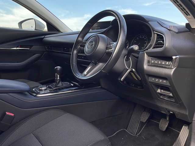 マツダ ＣＸ－３０ 20S プロアクティブツーリングセレ 新潟県 2022(令4)年 4.2万km プラチナクォーツメタリック 4WD/純正SDナビ/CD/DVD/BT/フルセグテレビ/ミュージックサーバー/全方位カメラ/ETC/ドライブレコーダー/衝突被害軽減ブレーキ/レーンキープアシスト/レーダークルーズコントロール/運転席パワーシート/シートヒーター /ステアリングヒーター/ステアリングスイッチ/コーナーセンサー/パワーバックドア/スマートキー/プッシュスタート/LEDヘッドライト/オートライト/オートハイビーム/フォグランプ/純正18インチアルミホイール