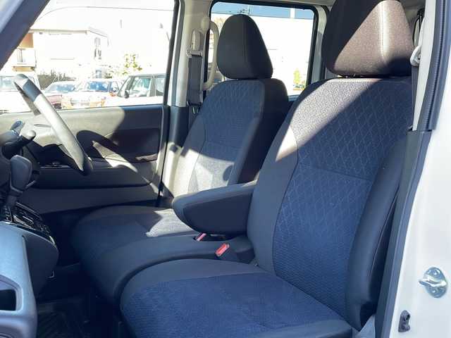 日産 ルークス ハイウェイスター X 長野県 2023(令5)年 1万km ホワイトパール 禁煙車/社外オーディオ（CD/AUX/FM/AM）/・インテリジェントエマージェンシーブレーキ/・踏み間違い衝突防止アシスト/・車線逸脱警報機能/・車線逸脱防止支援システム/・ふらつき警報機能/・標識認識機能/・コーナーセンサー/ETC/ハンズフリー片側電動スライドドア/ドライブレコーダー/シートヒーター/ベンチシート/LEDヘッドライト/フォグランプ/オートライト/スマートキー/Pスタート/電動格納ミラー/純正AWスタッドレス積み込み