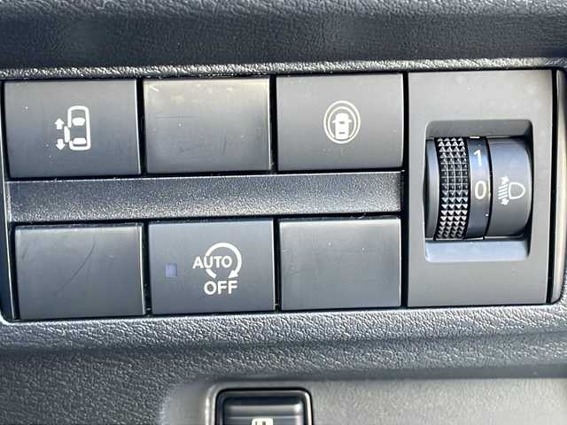 日産 ルークス ハイウェイスター X 長野県 2023(令5)年 1万km ホワイトパール 禁煙車/社外オーディオ（CD/AUX/FM/AM）/・インテリジェントエマージェンシーブレーキ/・踏み間違い衝突防止アシスト/・車線逸脱警報機能/・車線逸脱防止支援システム/・ふらつき警報機能/・標識認識機能/・コーナーセンサー/ETC/ハンズフリー片側電動スライドドア/ドライブレコーダー/シートヒーター/ベンチシート/LEDヘッドライト/フォグランプ/オートライト/スマートキー/Pスタート/電動格納ミラー/純正AWスタッドレス積み込み