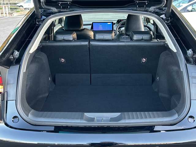 トヨタ プリウス Z 佐賀県 2023(令5)年 1.8万km アティチュードブラックマイカ モデリスタエアロ/純正12.3インチナビ(フルセグ/Bluetooth/Carplay)/全方位カメラ/D/N席シートヒーター・エアーシート/D席パワーシート・メモリーシート/ステアリングヒーター/前後ドライブレコーダー/ビルトイン2.0ETC/置くだけ充電/トヨタセーフティセンス/レーダークルーズコントロール/クリアランスソナー/LEDヘッドライト/オートライト/純正19インチアルミホイール/純正フロアマット