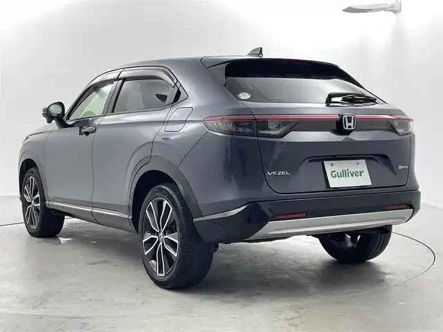 ホンダ ヴェゼル ハイブリッド e:HEV Z 福井県 2021(令3)年 4.1万km メテオロイドグレーメタリック ホンダセンシング/純正8インチメモリナビ/（BT/USB/FM/AM）/フルセグTV/ビルトインＥＴＣ/バックカメラ/純正ドライブレコーダー前後/ステアリングヒーター/シートヒーター（D＋N）/ハーフレザーシート/パワーバックドア/純正アルミホイール/純正ラバーマット/ドアバイザー/LEDライト/プッシュスタート/スマートキー/スペアキー1本