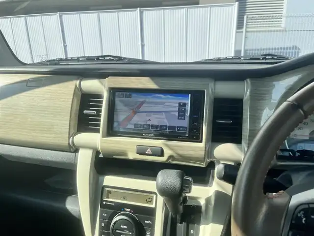 スズキ ハスラー ワンダラー 島根県 2019(平31)年 3.6万km ピュアホワイトパール/ウッディブラウン2トーンルーフ 4WD/純正メモリナビ/フルセグ　/ＤＶＤ再生/Ｂｌｕｅｔｏｏｔｈ　/前席シートヒーター/バックカメラ/ダウンヒルアシストコントロール　/衝突被害軽減システム/レーンアシスト　/純正HIDライト/盗難防止装置/保証書　 　/スペアキー1本/スチールホイール＆サマータイヤ4本セット積込み(5分山)/純正フロアマット/純正スチールホイール