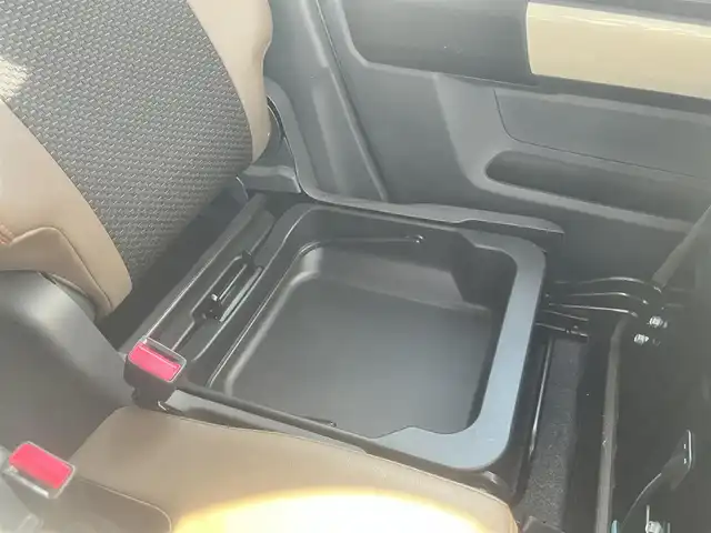 スズキ ハスラー ワンダラー 島根県 2019(平31)年 3.6万km ピュアホワイトパール/ウッディブラウン2トーンルーフ 4WD/純正メモリナビ/フルセグ　/ＤＶＤ再生/Ｂｌｕｅｔｏｏｔｈ　/前席シートヒーター/バックカメラ/ダウンヒルアシストコントロール　/衝突被害軽減システム/レーンアシスト　/純正HIDライト/盗難防止装置/保証書　 　/スペアキー1本/スチールホイール＆サマータイヤ4本セット積込み(5分山)/純正フロアマット/純正スチールホイール