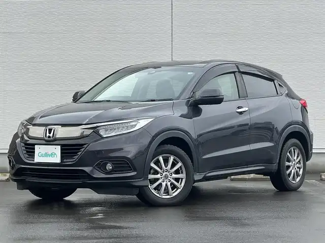 ホンダ ヴェゼル X ホンダセンシング 秋田県 2018(平30)年 8.1万km ルーセブラックM 純正ナビ/衝突軽減システム/フルセグ/４WD/バックカメラ/スマートキー/LEDヘッドライト/純正エンジンスターター/社外アルミ/アイドリングストップ/レーンキープアシスト/クルーズコントロール/前席シートヒーター/ドライブレコーダー/パーキングアシスト/プッシュスタート/純正フロアマット/純正ドアバイザー/ETC/ステアリングスイッチ/寒冷地仕様/オートライト/オートエアコン/パワーステアリング/パワーウィンドウ/横滑り防止/電動格納ウィンカーミラー/保証書/取扱説明書/記録簿