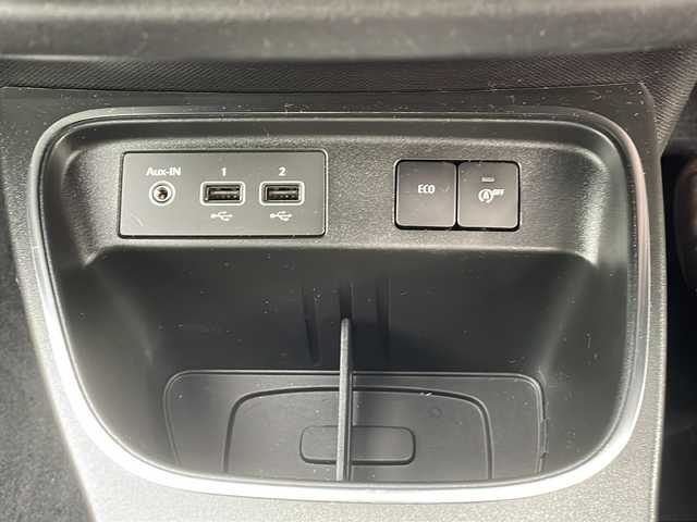 ルノー ルノー トゥインゴ インテンス 静岡県 2021(令3)年 2.5万km 白 ワンオーナー/ディスプレイオーディオ/Bluetooth/バックカメラ/ETC/純正アルミホイール/リヤスポイラー/どtライブレコーダー/黒シートカバー/USB2口/本革ステアリング/アイドリングストップ/クルーズコントロール/キーレス/スペアキー有り/保証書/取扱説明書