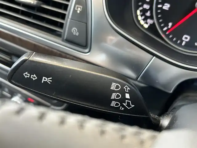 アウディ Ａ６ アバント 2．0 TFSI 群馬県 2014(平26)年 9.6万km ファントムブラックパールエフェクト ワンオーナー/メモリナビ/バックカメラ/Bluetooth/BOSEサウンド/クルーズコントロール/両側パワーシート/電動リアゲート/純正１７インチアルミホイール/アイドリングストップ/プッシュスタート
