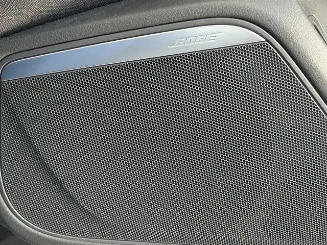 アウディ Ａ６ アバント 2．0 TFSI 群馬県 2014(平26)年 9.6万km ファントムブラックパールエフェクト ワンオーナー/メモリナビ/バックカメラ/Bluetooth/BOSEサウンド/クルーズコントロール/両側パワーシート/電動リアゲート/純正１７インチアルミホイール/アイドリングストップ/プッシュスタート