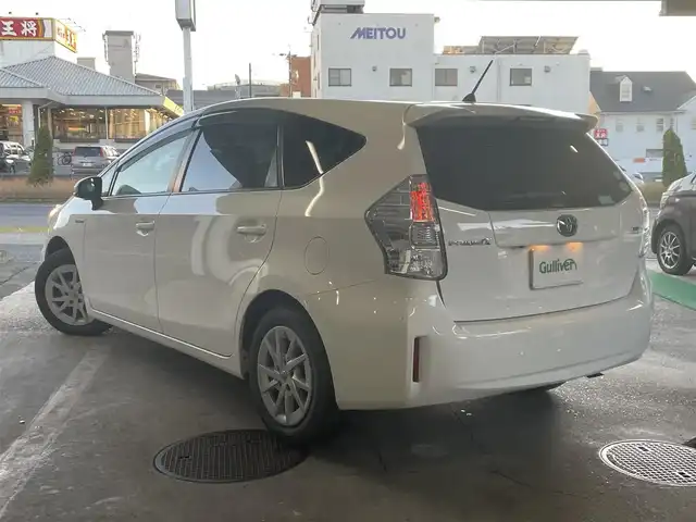 トヨタ プリウス α G 愛知県 2012(平24)年 8.1万km スーパーホワイトⅡ 社外ナビ/(フルセグ/CD/DVD/AM/FM/Bluetooth/USB)/バックカメラ/クルーズコントロール/ビルトインETC/社外前後ドラレコ/純正フロアマット/純正AW16インチ/オートLEDライト/電動格納ミラー/スマートキー×2