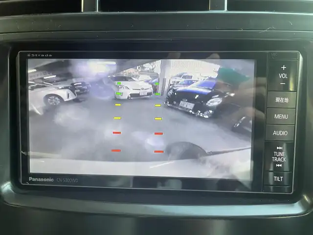 トヨタ プリウス α G 愛知県 2012(平24)年 8.1万km スーパーホワイトⅡ 社外ナビ/(フルセグ/CD/DVD/AM/FM/Bluetooth/USB)/バックカメラ/クルーズコントロール/ビルトインETC/社外前後ドラレコ/純正フロアマット/純正AW16インチ/オートLEDライト/電動格納ミラー/スマートキー×2