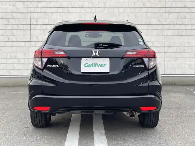 ホンダ ヴェゼル ハイブリッド Z 福岡県 2014(平26)年 6.7万km クリスタルブラックパール 純正７型メモリーナビ（CD）バックモニタークルコンドラレコETCシートヒーター純正LED/マット/アルミスマートキープッシュスタートエンジンスターター