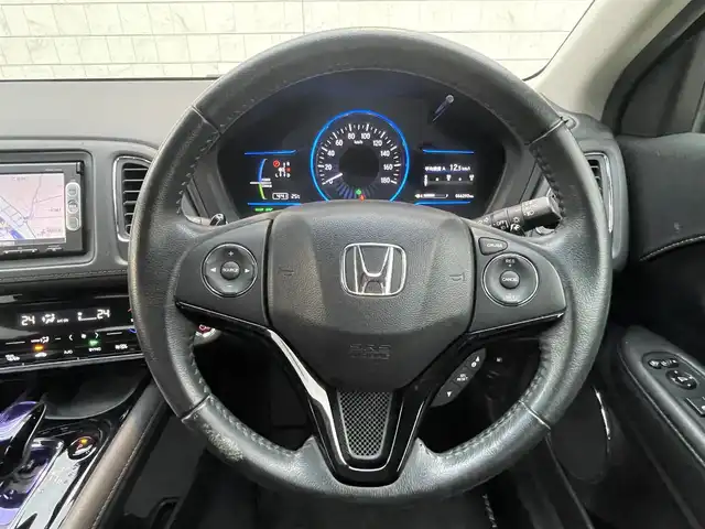 ホンダ ヴェゼル ハイブリッド Z 福岡県 2014(平26)年 6.7万km クリスタルブラックパール 純正７型メモリーナビ（CD）バックモニタークルコンドラレコETCシートヒーター純正LED/マット/アルミスマートキープッシュスタートエンジンスターター