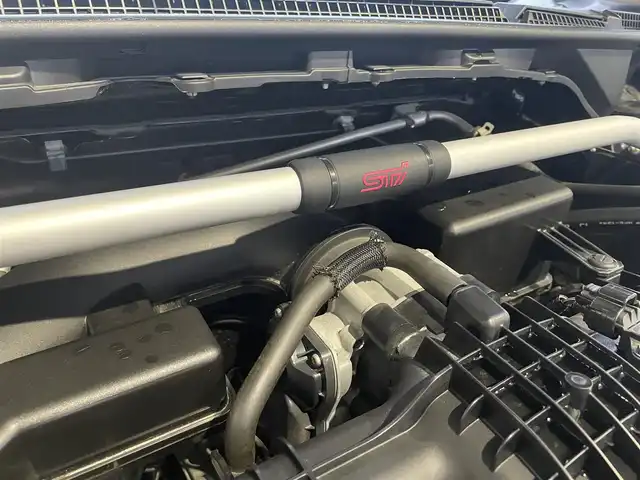 スバル インプレッサ スポーツ 2．0i－S アイサイト 大阪府 2019(令1)年 3万km クォーツブルーP ワンオーナー/STIフレキシブルタワーバー/純正メモリナビ(AVIC-RZ902ZP)/BT/CD/DVD/SD/USB/TV/バックカメラ/純正ドライブレコーダー/D/N席パワーシート(D席メモリー付)/追従機能付きクルーズコントロール/レーンキープアシスト/ブラインドスポットモニター/コーナーセンサー/パドルシフト/LEDヘッドライト/前後フォグランプ/ヘッドライトウォッシャー/ステアリング連動ヘッドライティングシステム/純正フロアマット/純正18インチAW/ETC