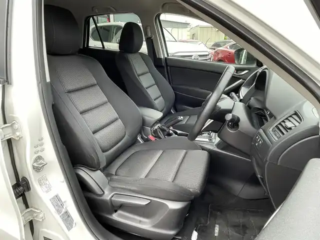 マツダ ＣＸ－５ XD 愛媛県 2012(平24)年 7.2万km クリスタルホワイトパールマイカ プッシュスタート/純正ナビ（AM/FM/CD/DVD/Bluetooth/フルセグTV）/バックカメラ/ETC/オートライト/横滑り防止装置/純正アルミホイール/AAC/純正フロアマット/アイドリングストップ