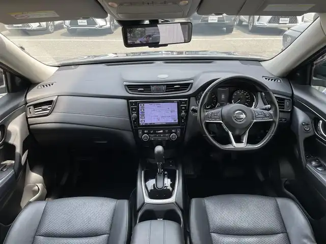 日産 エクストレイル ハイブリッド 20Xi 東京都 2018(平30)年 7.4万km ダイヤモンドブラック 純正ナビ/アラウンドビューモニター/インテリジェントルームミラー/エマージェンシーブレーキ/車線逸脱警報/プロパイロット/パワーバックドア/ＥＴＣ/ドライブレコーダー/ステアリングスイッチ