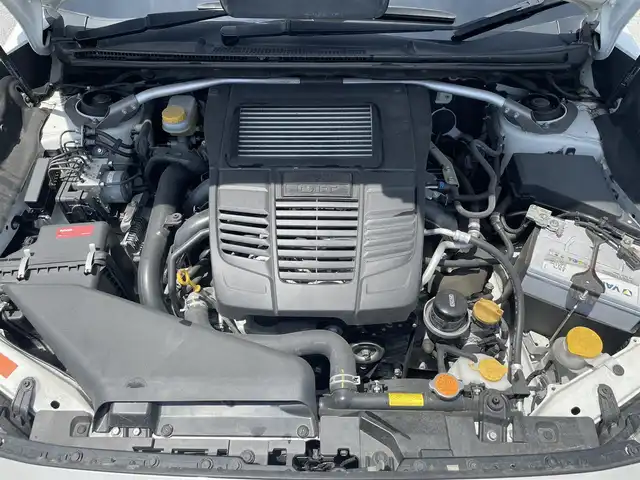 スバル ＷＲＸ Ｓ４ STIスポーツアイサイト 滋賀県 2019(平31)年 1.8万km クリスタルホワイトP ガソリン/4WD(F4)/CVT/8インチ純正ナビ【CN-LX840D】/(FM/AM/CD/DVD/フルセグ/Bluetooth)/前ドライブレコーダー/ETC/バックカメラ/サイドカメラ/アイサイト（ｖｅｒ．３）/・踏み間違い防止アシスト	/・プリクラッシュブレーキアシスト	/・後退時自動ブレーキシステム/・レーンキープアシスト	/・全車速追従機能付クルーズコントロール/運転席・助手席シートヒーター/電動格納ミラー/電動パーキング/ブレーキホールド/革巻きステアリング/ステアリングスイッチ/パドルシフト/オートライト/LEDヘッドライト/フロントフォグ/リヤフォグ/フルオートエアコン/プッシュスタート/スマートキー/スペアキー/純正フロアマット/純正RECAROシート(STI専用)/純正サスペンション/純正マフラー