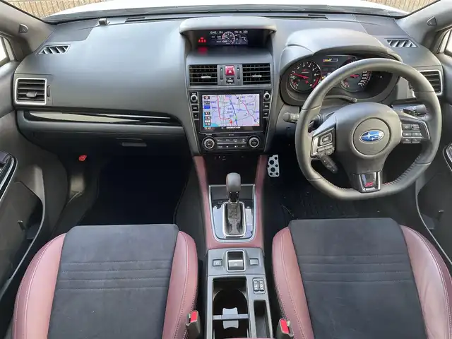 スバル ＷＲＸ Ｓ４ STIスポーツアイサイト 滋賀県 2019(平31)年 1.8万km クリスタルホワイトP ガソリン/4WD(F4)/CVT/8インチ純正ナビ【CN-LX840D】/(FM/AM/CD/DVD/フルセグ/Bluetooth)/前ドライブレコーダー/ETC/バックカメラ/サイドカメラ/アイサイト（ｖｅｒ．３）/・踏み間違い防止アシスト	/・プリクラッシュブレーキアシスト	/・後退時自動ブレーキシステム/・レーンキープアシスト	/・全車速追従機能付クルーズコントロール/運転席・助手席シートヒーター/電動格納ミラー/電動パーキング/ブレーキホールド/革巻きステアリング/ステアリングスイッチ/パドルシフト/オートライト/LEDヘッドライト/フロントフォグ/リヤフォグ/フルオートエアコン/プッシュスタート/スマートキー/スペアキー/純正フロアマット/純正RECAROシート(STI専用)/純正サスペンション/純正マフラー