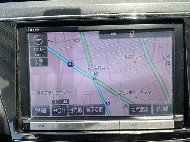 トヨタ プリウス α S 静岡県 2015(平27)年 5.3万km ホワイトパールクリスタルシャイン 安全装備/・プリクラッシュセーティーシステム/・バックカメラ/純正ナビ/・CD/DVD/SD/フルセグTV/Bluetooth/・FM/AM/主要装備/・ＥＴＣ　/・純正ナビ　/・純正フロアマット　/・スマートキー　/・全席パワーウィンドウ　/・ステアリングリモコン　/・プッシュスタート　/・純正ホイールキャップ　/・オートライト　/・リアフォグランプ　/・カーテンエアバック/・スペアキー