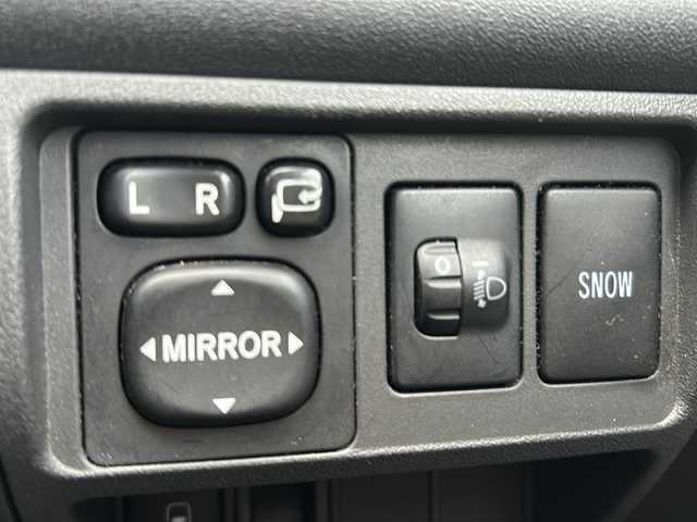 トヨタ シエンタ X LTD 東京都 2009(平21)年 3.6万km ライトグリーンメタリック ワンオーナー/社外ナビ【Bluetooth接続可、フルセグTV、CD】/片側パワースライドドア/純正フロアマット/チップアップシート/三列シート/ETC/盗難防止装置/ABS/Wエアバッグ/リモコンキー/スペアキー1本/保証書、取扱説明書