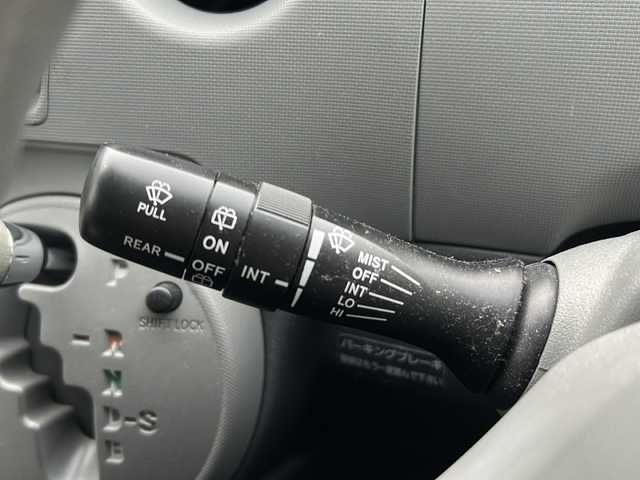 トヨタ シエンタ X LTD 東京都 2009(平21)年 3.6万km ライトグリーンメタリック ワンオーナー/社外ナビ【Bluetooth接続可、フルセグTV、CD】/片側パワースライドドア/純正フロアマット/チップアップシート/三列シート/ETC/盗難防止装置/ABS/Wエアバッグ/リモコンキー/スペアキー1本/保証書、取扱説明書