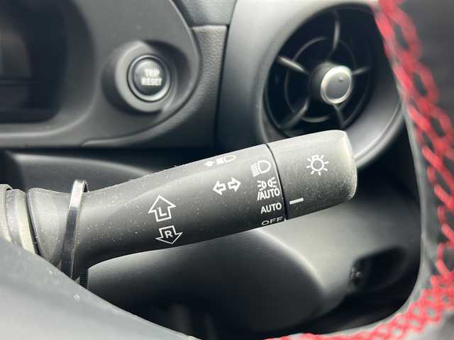 スバル ＢＲＺ S 京都府 2023(令5)年 1.2万km クリスタルホワイトP ワンオーナー /STIフロントエアロ /カロッツェリア純正SDナビ(AVIC-CQ912)/フルセグ /CD/DVD再生機能/Bluetooth/USB入力端子/AUX/禁煙 /バックカメラ /LEDヘッドライト /オートライト/ハーフレザー /前席シートヒーター /前方ドライブレコーダー /純正AW18インチ /衝突軽減/レーダークルーズコントロール/Wエアバッグ/カーテンエアバッグ