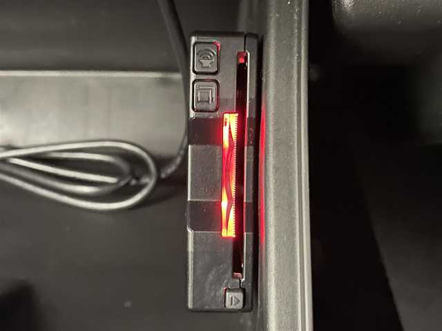 スズキ ジムニー XC 愛知県 2020(令2)年 5.2万km ピュアホワイトP 社外８型ナビ　シートヒーター　バックカメラ　禁煙車　フルセグＴＶ　Ｂｌｕｅｔｏｏｔｈ　デュアルカメラブレーキ　衝突軽減　クルコン　ＬＥＤオートライト　ドラレコ　純正マッドフラップ　純正マット　フォグ