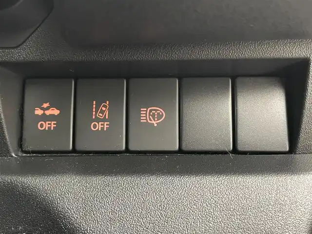 スズキ ジムニー XC 愛知県 2020(令2)年 5.2万km ピュアホワイトP 社外８型ナビ　シートヒーター　バックカメラ　禁煙車　フルセグＴＶ　Ｂｌｕｅｔｏｏｔｈ　デュアルカメラブレーキ　衝突軽減　クルコン　ＬＥＤオートライト　ドラレコ　純正マッドフラップ　純正マット　フォグ