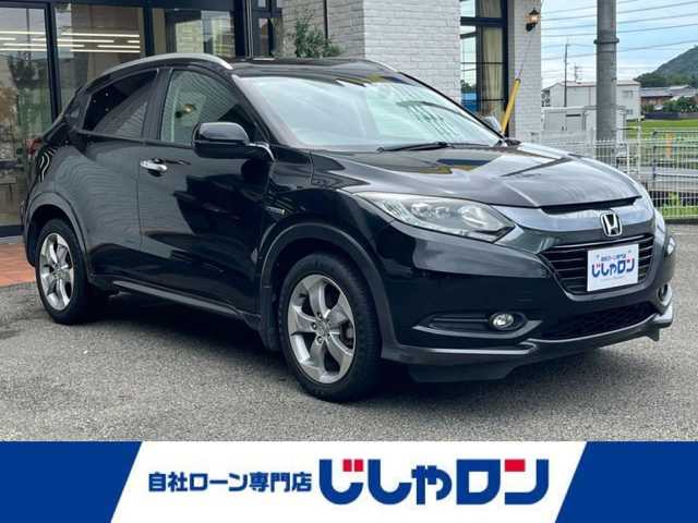 ホンダ ヴェゼル ハイブリッド X 高知県 2014(平26)年 9.7万km クリスタルブラックパール (株)IDOMが運営する【じしゃロン高知店】の自社ローン専用車両になります。こちらは現金またはオートローンご利用時の価格です。自社ローンご希望の方は別途その旨お申付け下さい