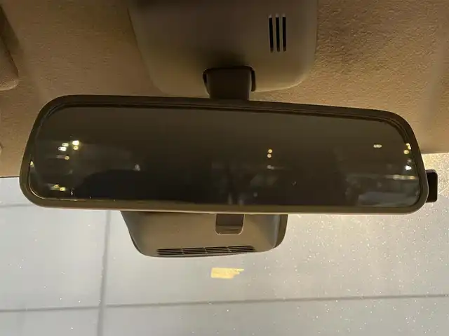 スズキ クロスビー HYBRID MX 千葉県 2020(令2)年 6.2万km ピュアホワイトパール/ブラック2トーンルーフ 純正8型ナビ/全周囲カメラ/フルセグ/衝突被害軽減ブレーキ/車線逸脱抑制装置/クルーズコントロール/オートマチックハイビーム/クリアランスソナー/ETC/ドラレコ/シートヒーター/純正16インチAW/LEDヘッドライト/スマートキー