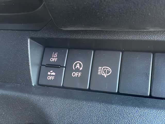 スズキ ジムニー XC 長野県 2023(令5)年 1万km ミディアムグレー 禁煙車/パートタイム4WD/パイオニアディスプレイオーディオ/(PVN-9300DVZS)/FM・AM・DVD・CD・BT/AppleCarPlay対応/バックカメラ/純正16インチアルミホイール/ダウンヒルアシストコントロール/衝突被害軽減ブレーキ/クルーズコントロール/アイドリングストップ/前席シートヒーター/ミラーヒーター/純正ラバーマット/LEDヘッドライト/フォグランプ/オートライト/ヘッドライトウォッシャー/スマートキー/スペアキー/取扱説明書/保証書