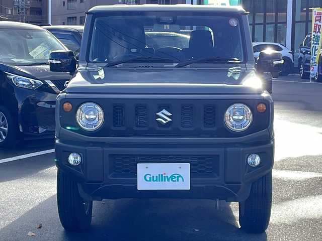 スズキ ジムニー XC 長野県 2023(令5)年 1万km ミディアムグレー 禁煙車/パートタイム4WD/パイオニアディスプレイオーディオ/(PVN-9300DVZS)/FM・AM・DVD・CD・BT/AppleCarPlay対応/バックカメラ/純正16インチアルミホイール/ダウンヒルアシストコントロール/衝突被害軽減ブレーキ/クルーズコントロール/アイドリングストップ/前席シートヒーター/ミラーヒーター/純正ラバーマット/LEDヘッドライト/フォグランプ/オートライト/ヘッドライトウォッシャー/スマートキー/スペアキー/取扱説明書/保証書