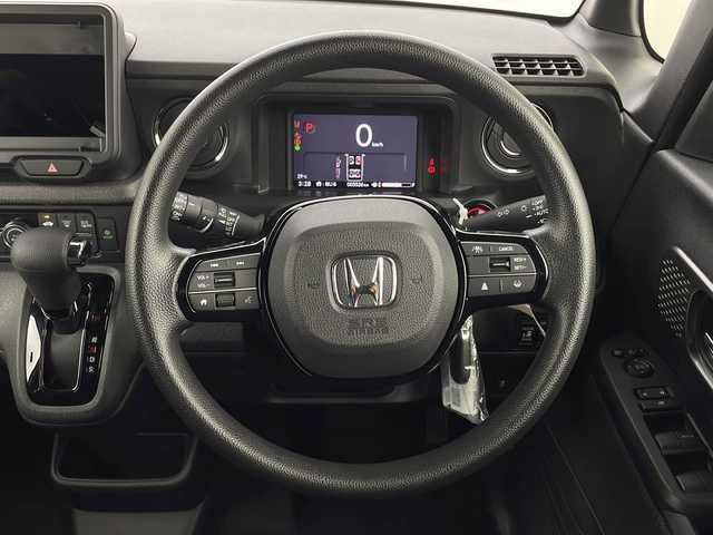 ホンダ Ｎ ＢＯＸ カスタム 新潟県 2024(令6)年 0.4万km プラチナホワイトパール 4WD/オーディオレス/ナビ装着用スペシャルパッケージ/バックカメラ/レーダークルーズコントロール/衝突被害軽減ブレーキ/両側パワースライドドア/前席シートヒーター/プッシュスタート/LEDヘッドライト/オートライト/Type-c充電