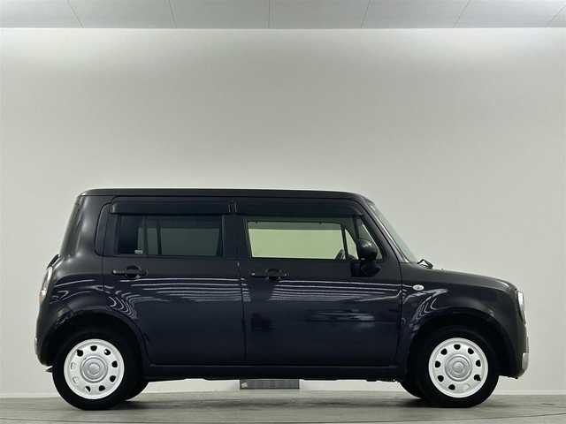 スズキ ラパン ショコラ G 埼玉県 2015(平27)年 7.6万km アーバンブラウンパールメタリック 純正スマートフォン連携ナビ　ＨＩＤヘッドライト　ＥＴＣ　Ｂカメラ　合皮シート　ワンセグ　禁煙車　アイドリングストップ　スマートキー　取扱説明書　横滑り防止　オートライト　盗難防止　ＡＢＳ　ベンチシート