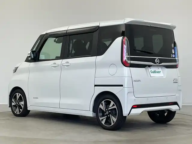 日産 ルークス HWS Gターボ プロパイロットED 新潟県 2020(令2)年 5.8万km ホワイトパール 純正ディーラーオプションメモリナビ（型式：MM320D-L）/・CD/DVD/Bluetooth/フルセグ/USB/全周囲モニター/プロパイロット/衝突被害軽減システム/レーンキープアシスト/インテリジェントクルーズコントロール/純正フロントドライブレコーダー/社外ビルトインETC/両側パワースライドドア/純正LEDヘッドライト/オートライト/フォグランプ/純正フロアマット/純正15インチAW夏タイヤ/ABS/横滑り防止機能/盗難防止装置/スペアキー
