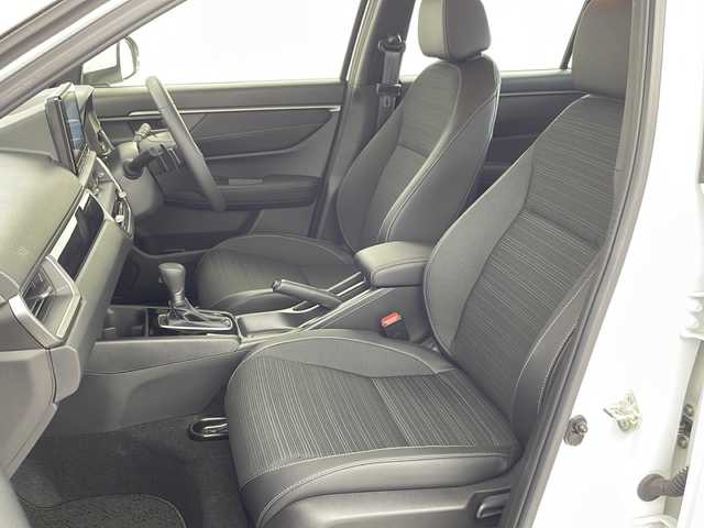ホンダ ＷＲ－Ｖ Z+ 愛知県 2024(令6)年 0.6万km プラチナホワイトパール /禁煙車//純正HondaCONNECTナビ//フルセグTV//バックカメラ//ETC//Z+専用エクステリア//ホンダセンシング//衝突軽減ブレーキ//先行車発進お知らせ//歩行者事故低減ステアリング//路外逸脱抑制機能//標識認識機能//アダプティブクルーズコントロール//レーンキープアシストシステム//誤発進抑制機能(前後方)//急アクセル抑制機能//前後パーキングセンサー//オートハイビーム//フルLEDヘッドライト//オートライト//フロントフォグランプ//ルーフレール//プライムスムース&ファブリックコンビシート//トノカバー//純正17インチアルミホイール(切削+ベルリナブラック塗装)//革巻きステアリング//ステアリングスイッチ//パドルシフト//純正フロアマット//プッシュスタート//電動格納ミラーウィンカー//横滑り防止装置