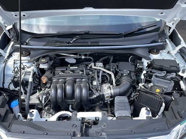 ホンダ ＷＲ－Ｖ Z+ 愛知県 2024(令6)年 0.6万km プラチナホワイトパール /禁煙車//純正HondaCONNECTナビ//フルセグTV//バックカメラ//ETC//Z+専用エクステリア//ホンダセンシング//衝突軽減ブレーキ//先行車発進お知らせ//歩行者事故低減ステアリング//路外逸脱抑制機能//標識認識機能//アダプティブクルーズコントロール//レーンキープアシストシステム//誤発進抑制機能(前後方)//急アクセル抑制機能//前後パーキングセンサー//オートハイビーム//フルLEDヘッドライト//オートライト//フロントフォグランプ//ルーフレール//プライムスムース&ファブリックコンビシート//トノカバー//純正17インチアルミホイール(切削+ベルリナブラック塗装)//革巻きステアリング//ステアリングスイッチ//パドルシフト//純正フロアマット//プッシュスタート//電動格納ミラーウィンカー//横滑り防止装置