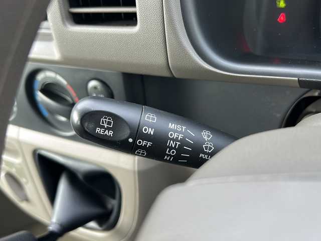 スズキ エブリイ PC 石川県 2012(平24)年 7.4万km シルキーシルバーメタリック 4WD/5MT/スズキ純正ラジオ/【AM・FM】/前後ドライブレコーダー/スタッドレスタイヤ4本車載/【145/80/R12】/ハロゲンヘッドライト/純正マット/保証書/記録薄/取扱説明書