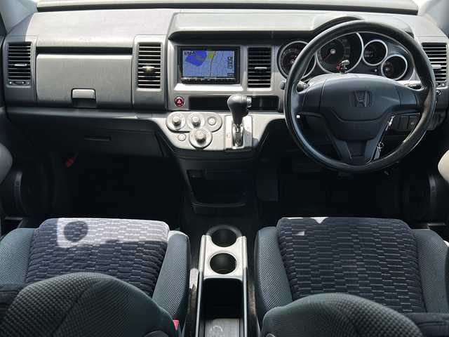 ホンダ クロスロード 18L Xパッケージ 岐阜県 2007(平19)年 14万km ナイトシェイドメタリック 社外ナビ　/バックカメラ　/ＥＴＣ　/ハーフレザーシート　/３列シート　/フラットシート　/ＡＢＳ　/オートライト　/リモコンキー　/フロアマット　/ドアバイザー　　/パワーステアリング　/パワーウィンドウ　/Ｗエアバッグ