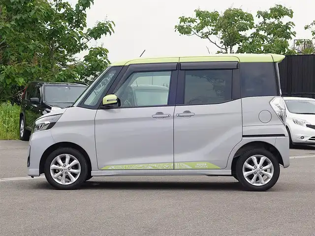 日産 デイズ ルークス ハイウェイスターX 山形県 2017(平29)年 3.6万km レモンライム/エアグレー 純正SDナビ/　　【CD DVD BT フルセグ AUX】/アラウンドビューモニター/パワースライドドア/イージークローザードア/LEDオートヘッドライト/純正14インチアルミホイール/ドライブレコーダー/ステアリングスイッチ/電動格納ウィンカーミラー/フォグランプ/AAC/インテリジェントキー/ETC