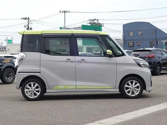 日産 デイズ ルークス ハイウェイスターX 山形県 2017(平29)年 3.6万km レモンライム/エアグレー 純正SDナビ/　　【CD DVD BT フルセグ AUX】/アラウンドビューモニター/パワースライドドア/イージークローザードア/LEDオートヘッドライト/純正14インチアルミホイール/ドライブレコーダー/ステアリングスイッチ/電動格納ウィンカーミラー/フォグランプ/AAC/インテリジェントキー/ETC