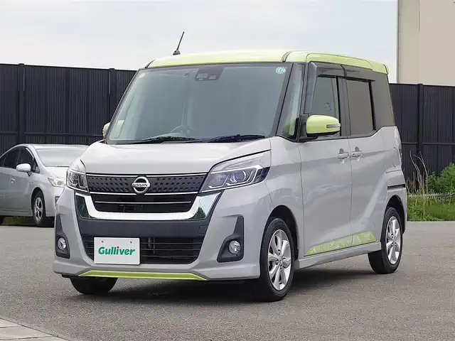 日産 デイズ ルークス ハイウェイスターX 山形県 2017(平29)年 3.6万km レモンライム/エアグレー 純正SDナビ/　　【CD DVD BT フルセグ AUX】/アラウンドビューモニター/パワースライドドア/イージークローザードア/LEDオートヘッドライト/純正14インチアルミホイール/ドライブレコーダー/ステアリングスイッチ/電動格納ウィンカーミラー/フォグランプ/AAC/インテリジェントキー/ETC
