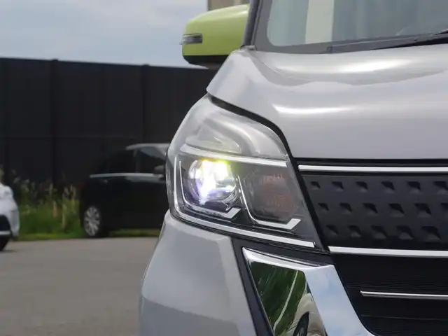 日産 デイズ ルークス ハイウェイスターX 山形県 2017(平29)年 3.6万km レモンライム/エアグレー 純正SDナビ/　　【CD DVD BT フルセグ AUX】/アラウンドビューモニター/パワースライドドア/イージークローザードア/LEDオートヘッドライト/純正14インチアルミホイール/ドライブレコーダー/ステアリングスイッチ/電動格納ウィンカーミラー/フォグランプ/AAC/インテリジェントキー/ETC